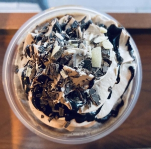 トリプル生チョコレートフラペチーノ